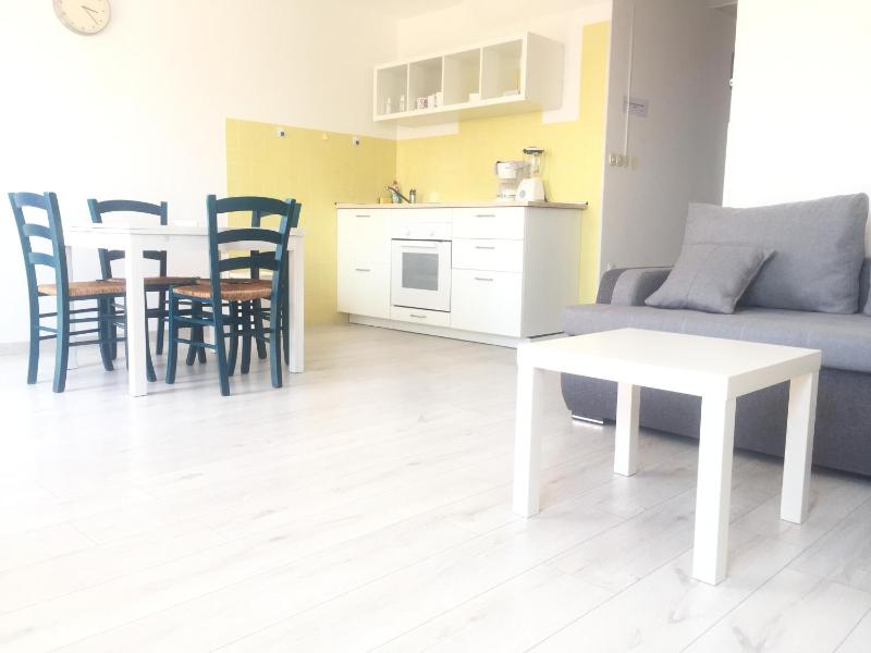 Apartment with Sea View image 1