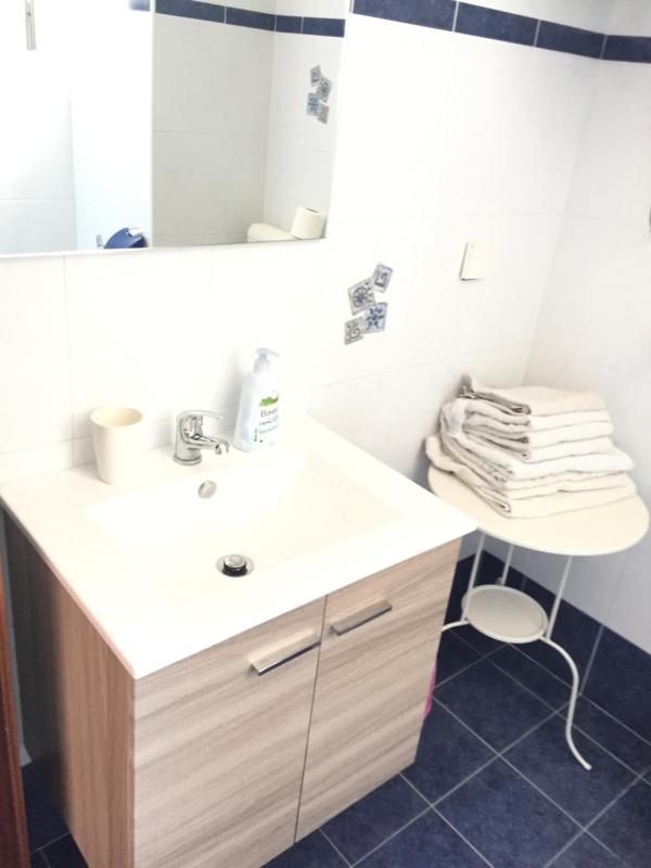 Apartment with Sea View image 3