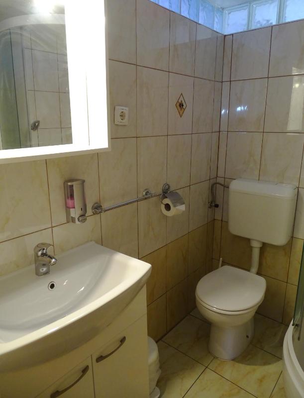 Three-Bedroom Apartment with Balcony image 3