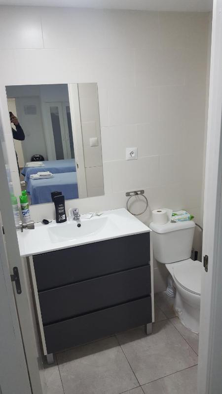 Double Room with Private Bathroom image 2