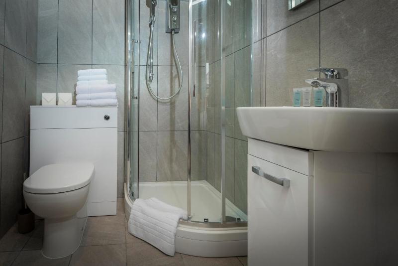 Two-Bedroom Apartment image 3