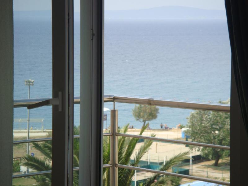 Apartments Holiday - image 11