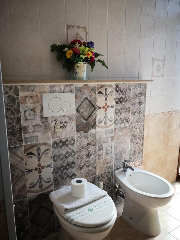 Superior Room with Square View image 2