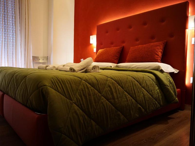 Double or Twin Room image 3