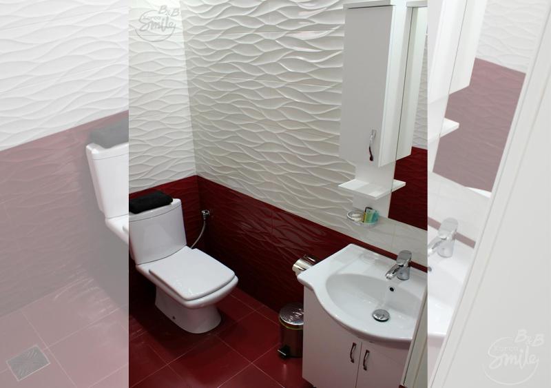 Deluxe Room (2 Adults + 1 Child) image 1