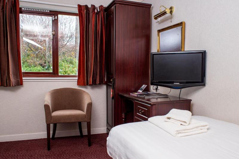 Single Room image 3