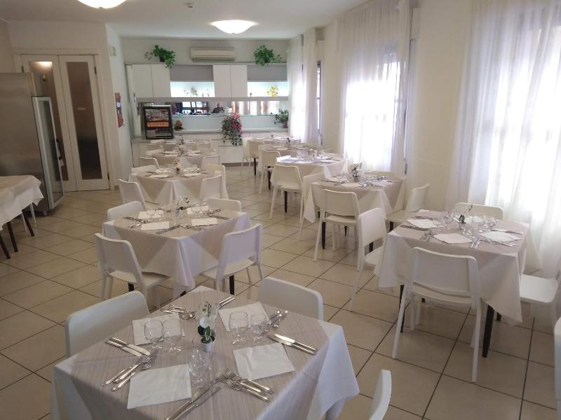 Hotel La Bella Vita - image 35