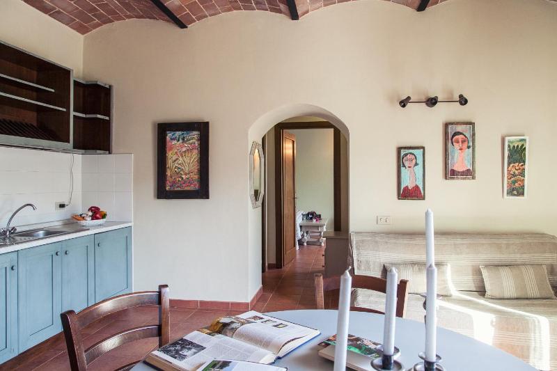 Suite with Pool View image 4