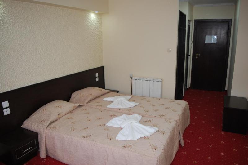 Single Room image 3