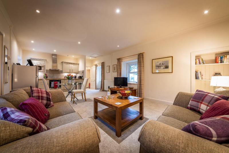 Apartment image 3