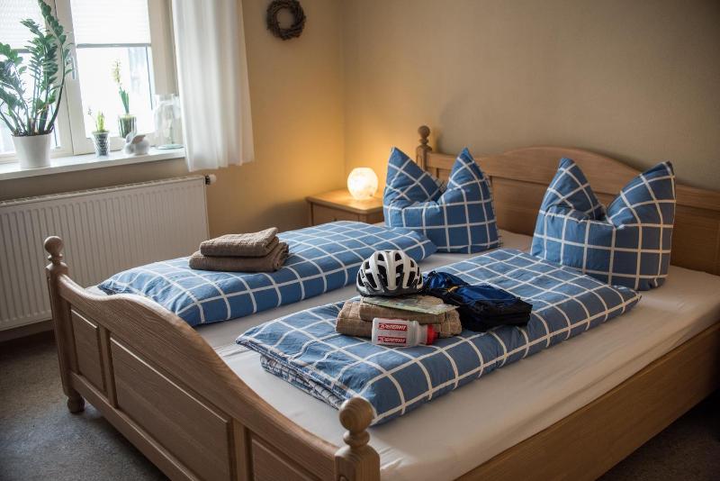 Double Room image 3