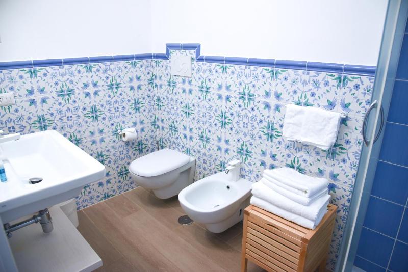 Double Room with Garden View image 2