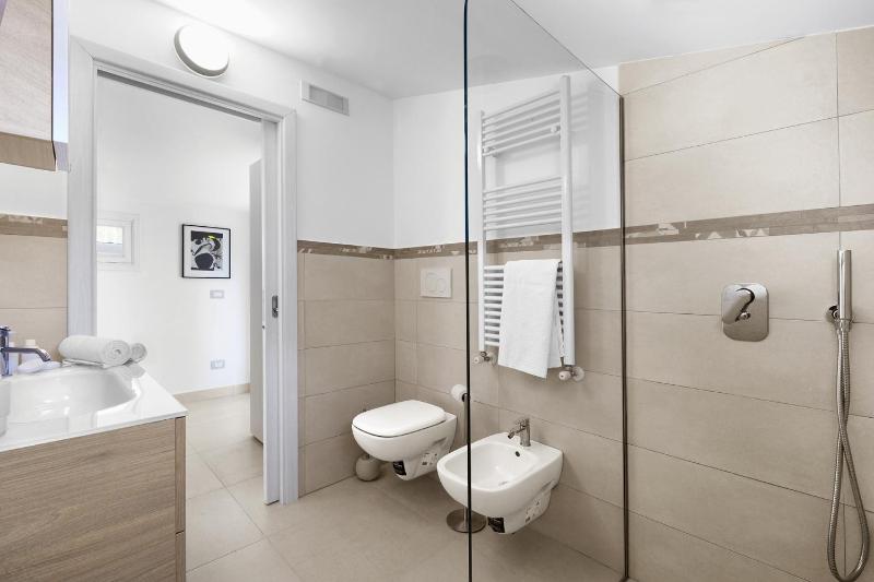 Amore Rentals - Casa Cristallo - image 29