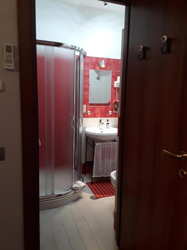 Triple Room image 3