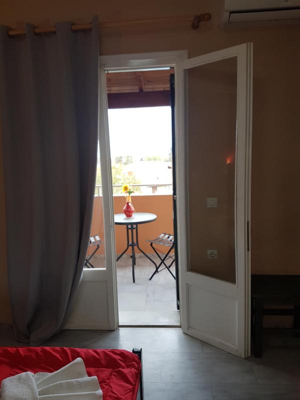 Double or Twin Room with Balcony image 3