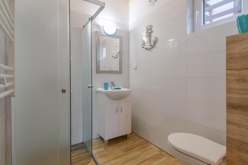 Two-Bedroom House image 3