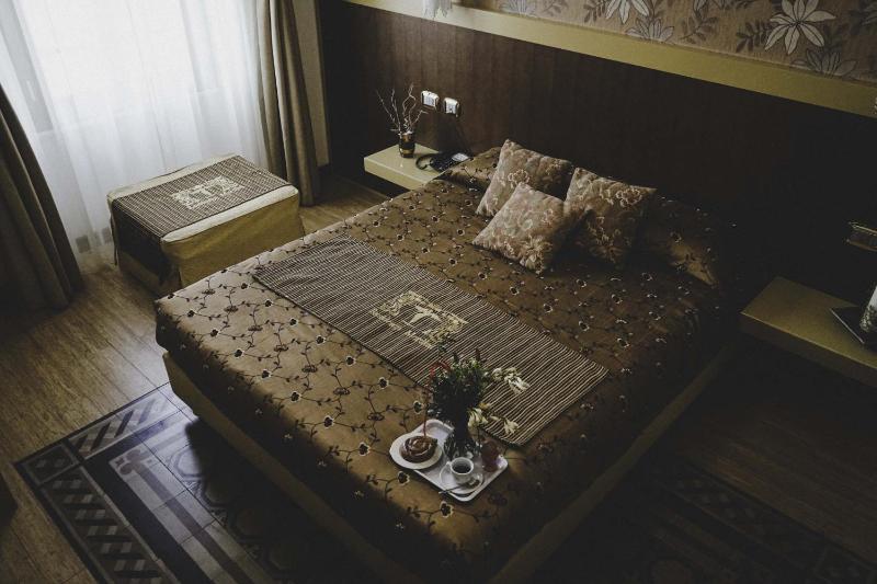 Double Room image 4