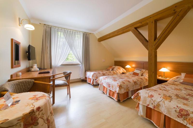 Quadruple Room image 1