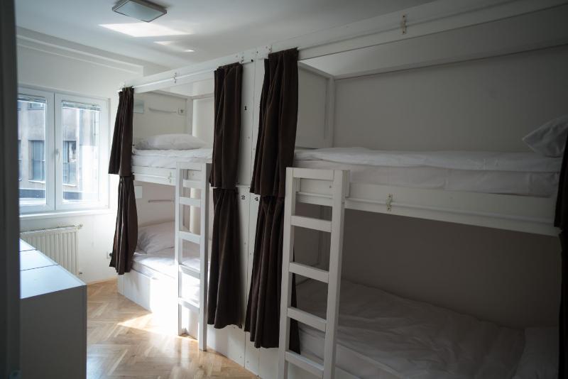 Bed in 4-Bed Dormitory Room image 3