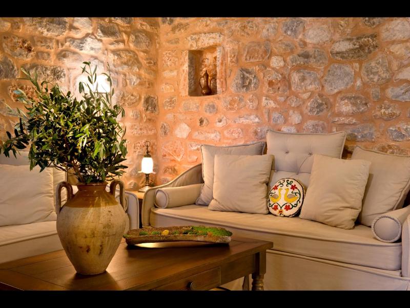 One-Bedroom Apartment with Garden View image 4