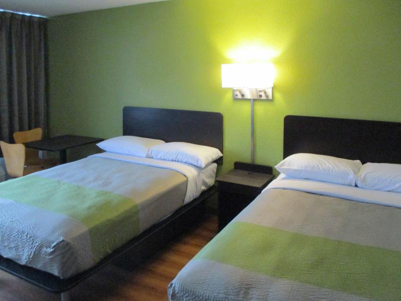 Deluxe Quadruple Room - Non-Smoking image 4