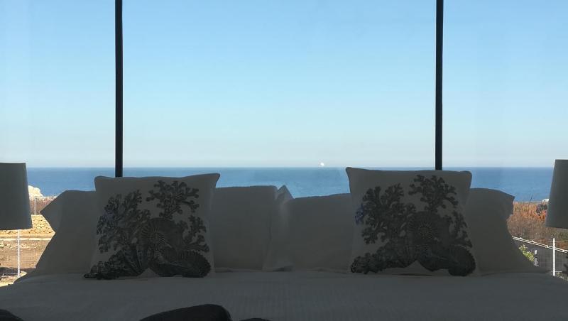 Queen Room with Sea View image 3