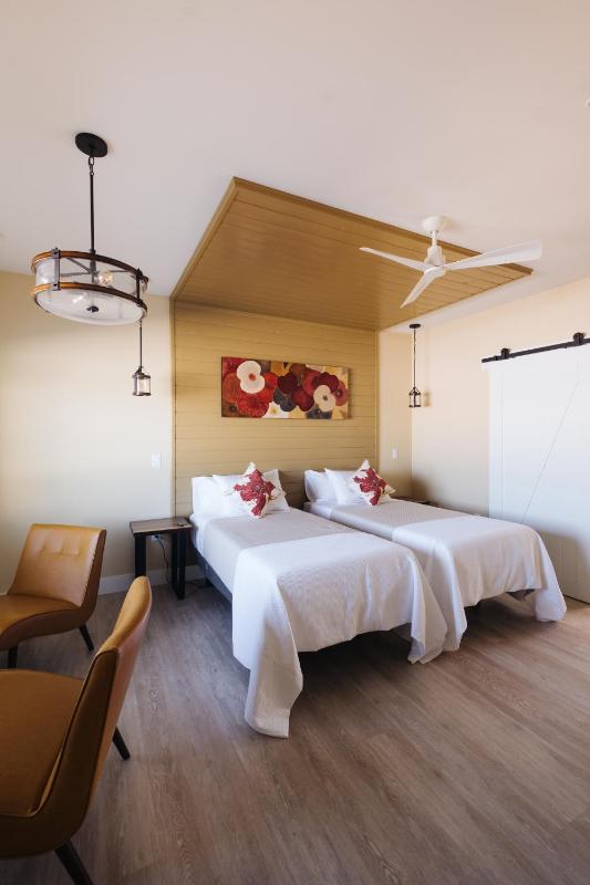 Executive Suite image 2