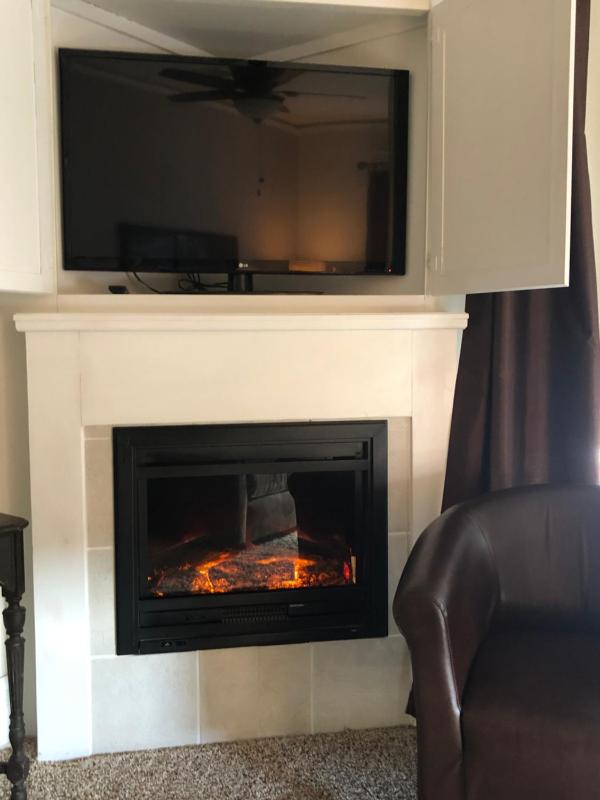 Deluxe Suite image 4