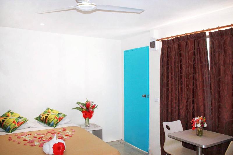 Pacific Paradise Motel - image 11