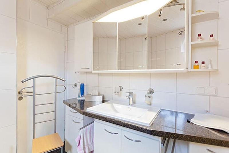 Apartment - Split Level image 2