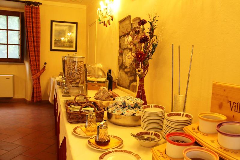 Suite with Garden View image 2