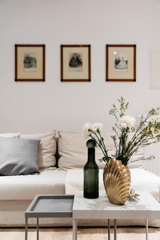 Studio Apartment image 3