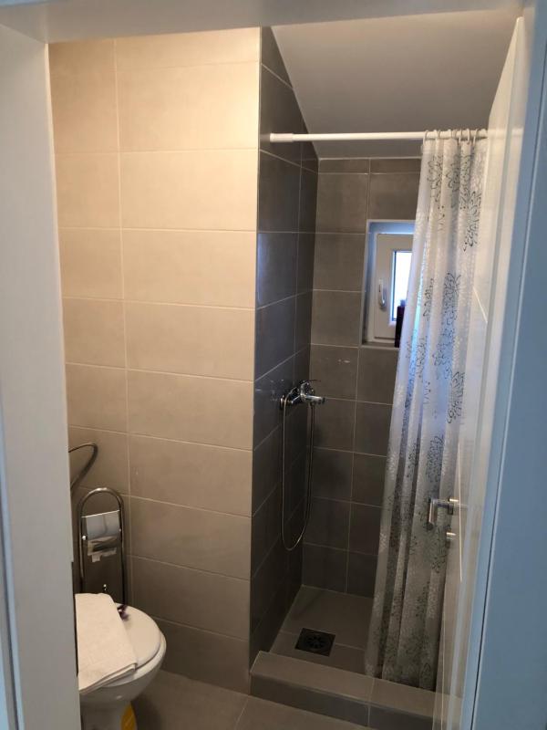 Apartment image 3