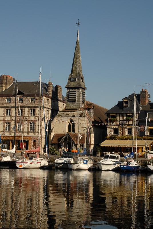 Au 14 Honfleur parking privé - image 13