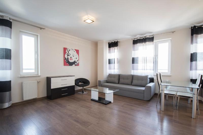 Superior Apartment image 3