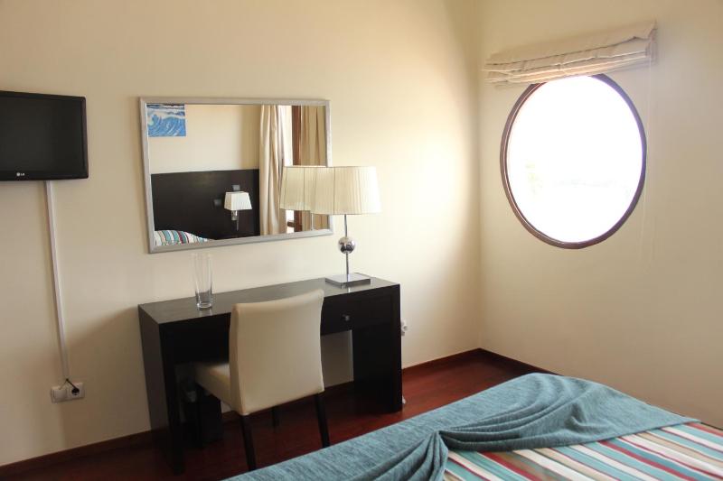 Double Room with Sea View image 3