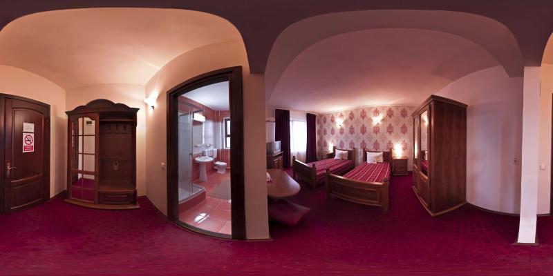 Twin Room image 2