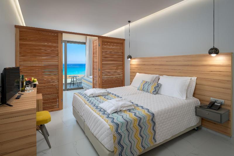 Superior Family with Sea View image 1