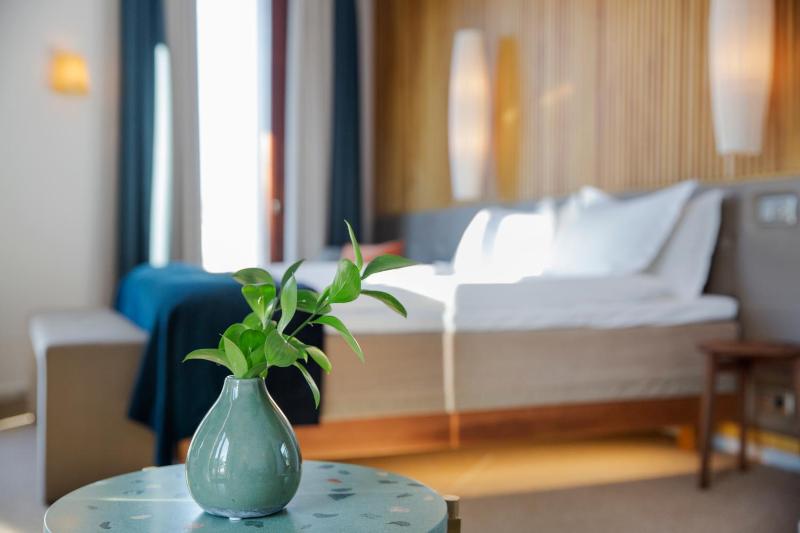 Double Room with Sea View image 1