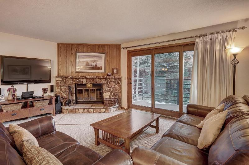 One-Bedroom Apartment image 1