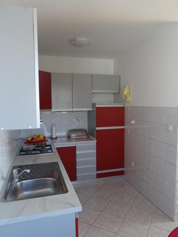 Apartman Lamia na uzvisini s pogledom na more - image 14