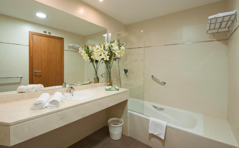 Triple Room image 3