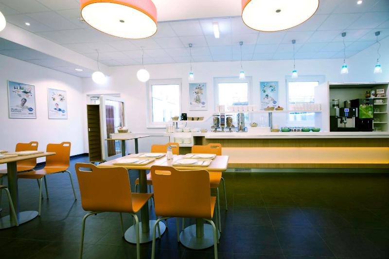 Ibis budget Wien Messe - image 9