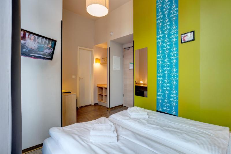 Double Room for Single Use image 1