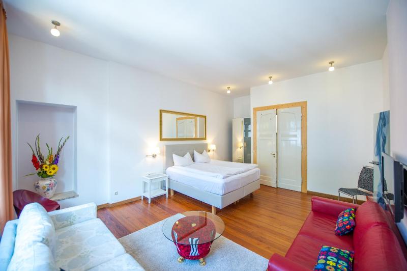 Premium Double Room image 1