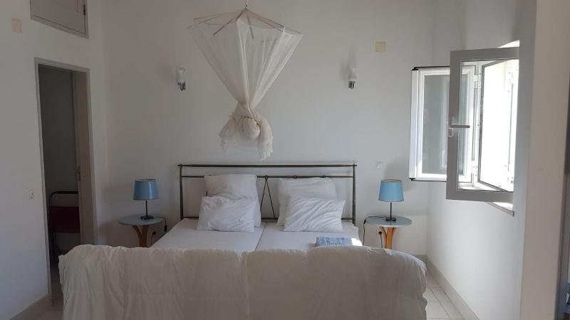 One-Bedroom House image 4