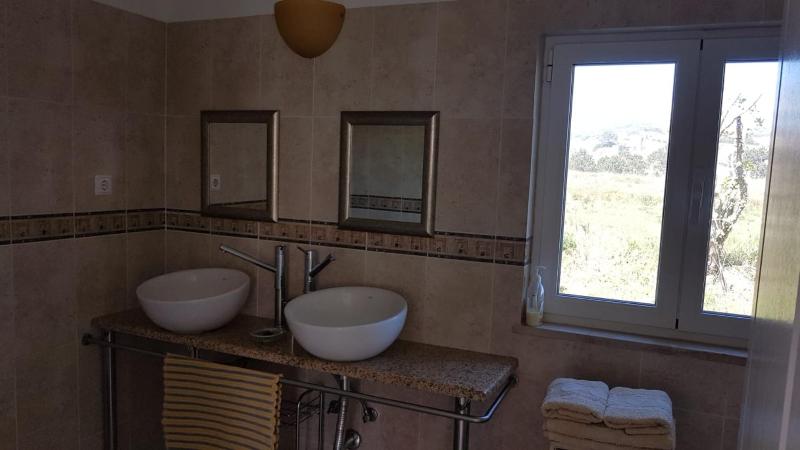 One-Bedroom House image 3