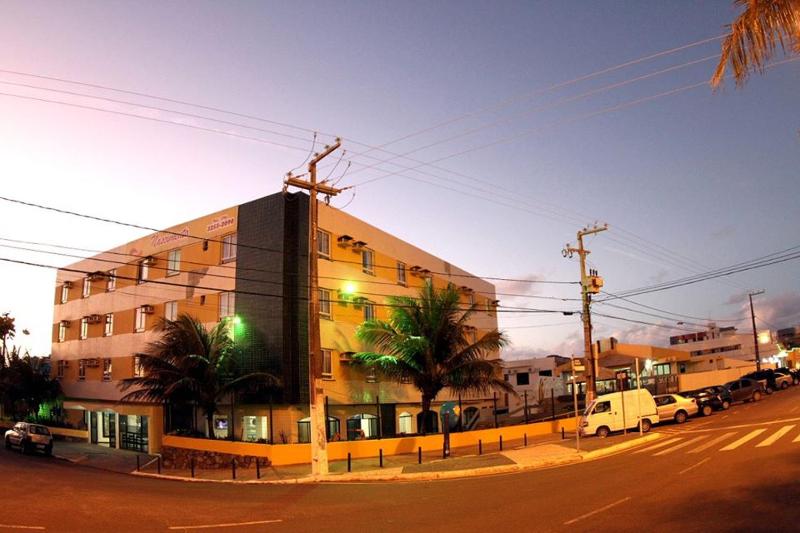 Nascimento Praia Hotel - image 26