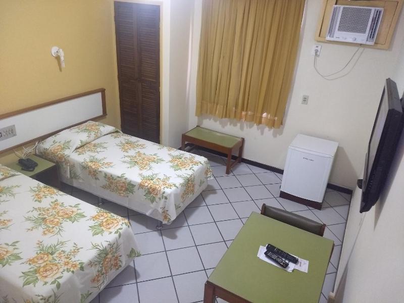 Nascimento Praia Hotel - image 33