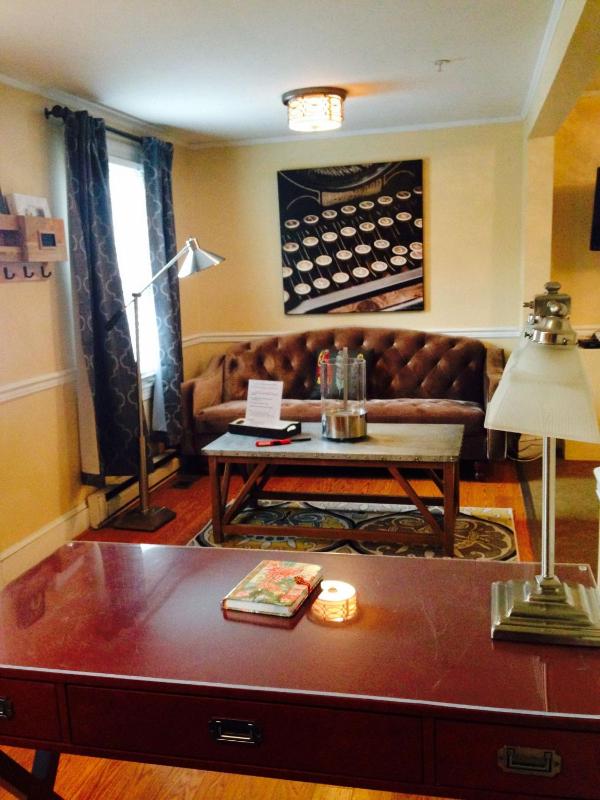 The Meigs (Deluxe / 1st Floor Murphy House) image 4